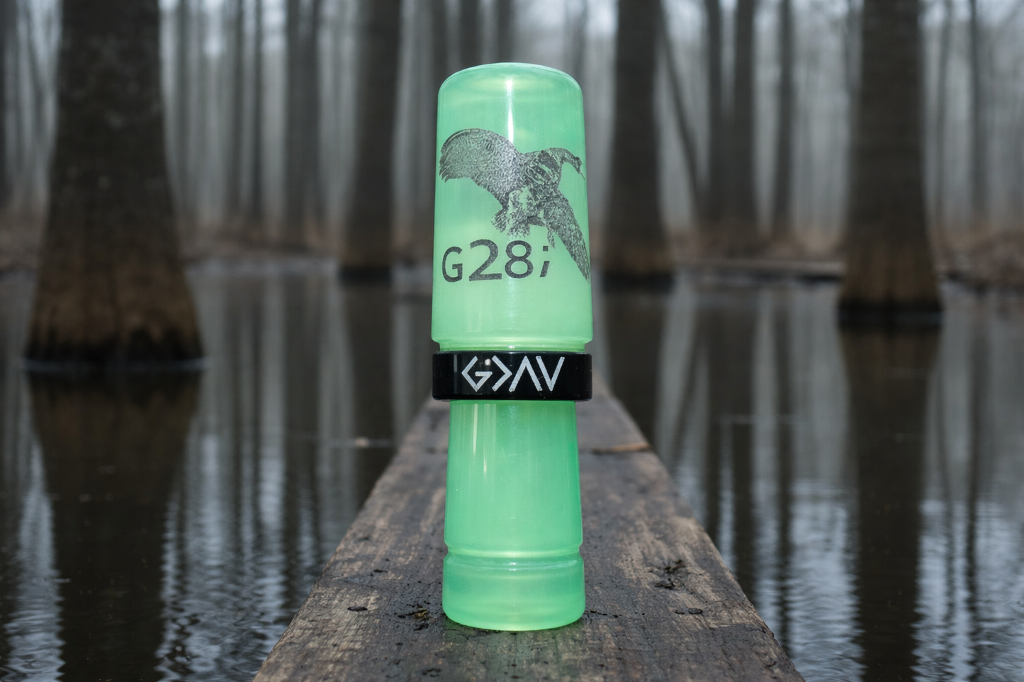 Jade and black polished speck goose call