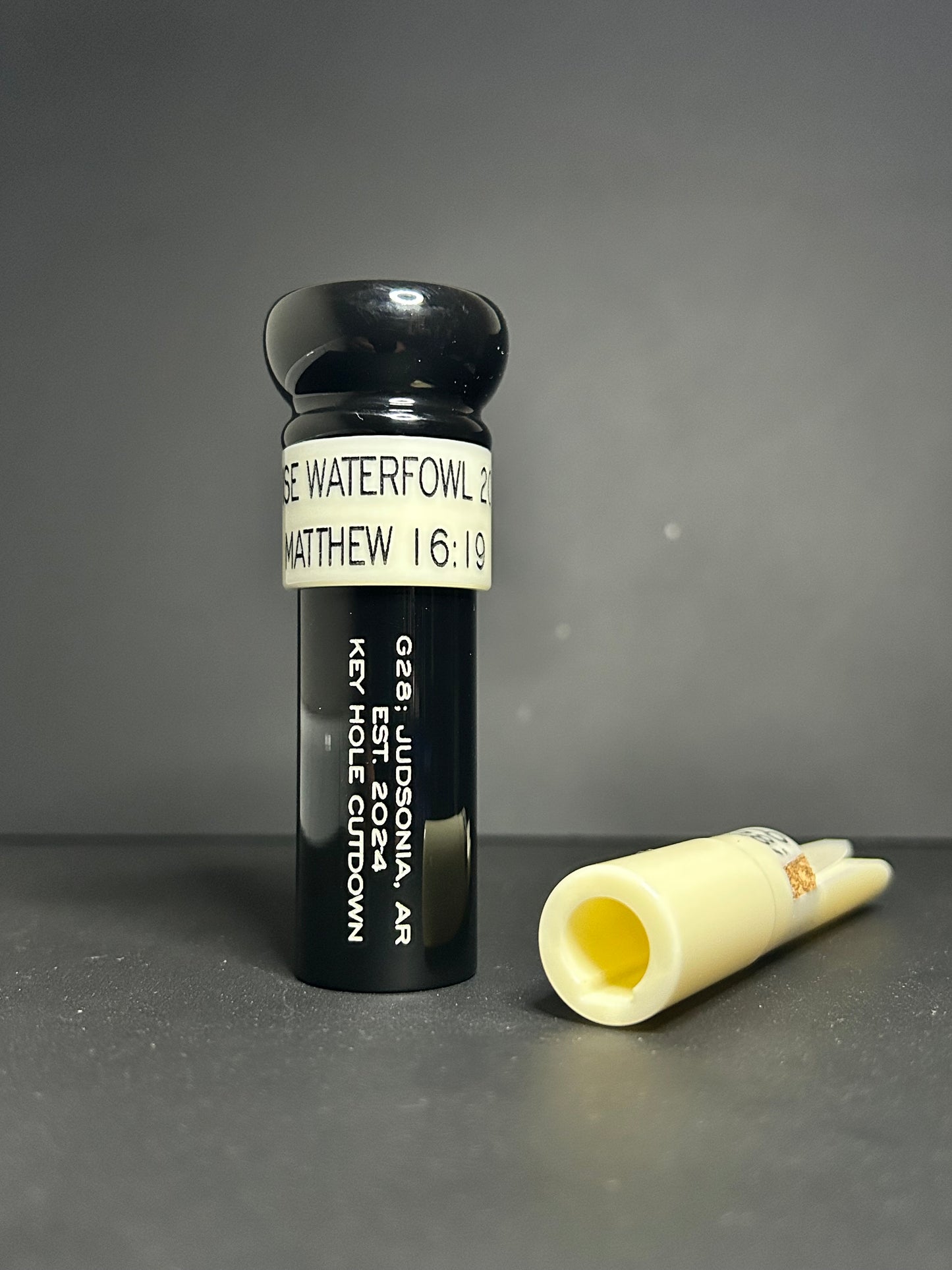 Black and Ivory Acrylic Keyhole Polished