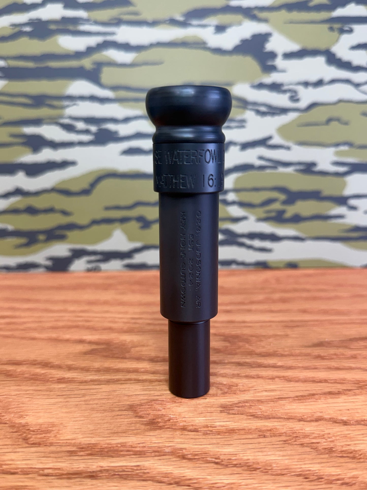 Acrylic Keyhole Cutdown Black Out Unpolished